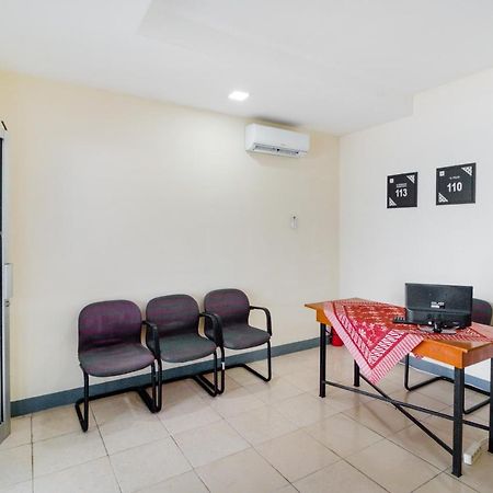 Oyo Life 3149 Guest House Ppli Бандунг Экстерьер фото